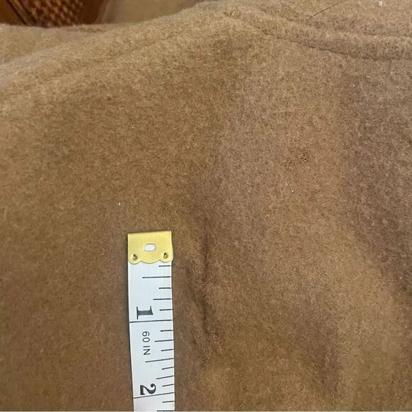 Cabela’s Women’s Toggle Duffel Wool-blend Hooded Coat, Large. Tan cargo pockets - Picture 16 of 16